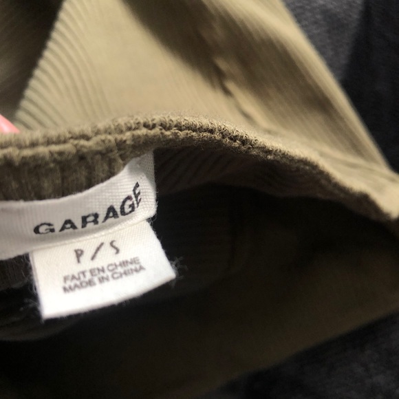 3 Garage brand tops - Picture 13 of 13